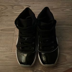 Jordan 11 high top ,size 5